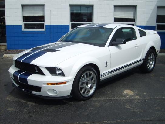 Northside Ford Lincoln car dealership in Effingham, IL ...