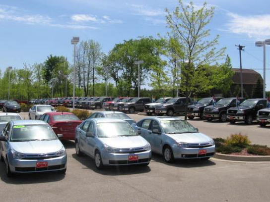 Gordie Boucher Ford Lincoln of West Bend : West Bend, WI 53095 Car