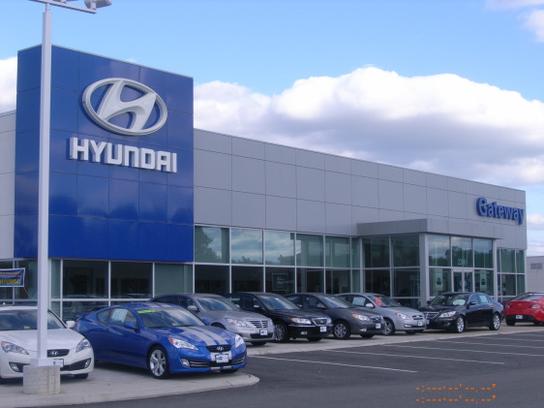 Colonial Hyundai
