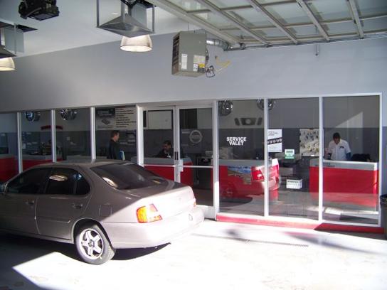 Nissan dealership las vegas sahara #4