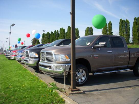 Rod Hatfield Chrysler Dodge Jeep Winchester Ky 40391