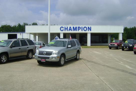 Champion Ford Reo