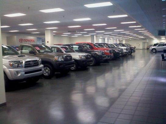 Kings Toyota Cincinnati, OH 45249 Car Dealership, and Auto Financing
