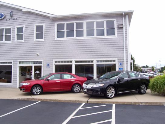 Flood Ford Lincoln : Narragansett, RI 02882 Car Dealership ...