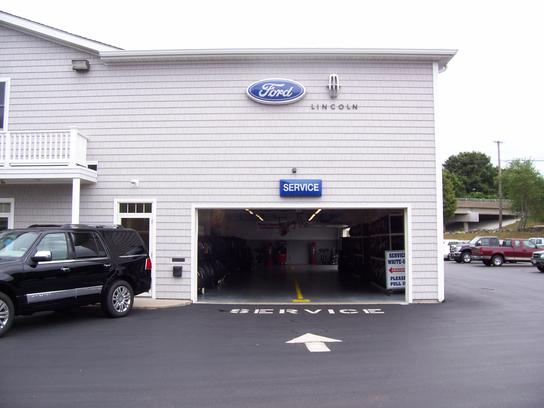 Flood Ford Lincoln : Narragansett, RI 02882 Car Dealership ...