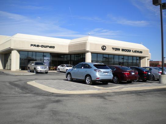 Tom Wood Lexus Indianapolis In 46240 Car Dealership