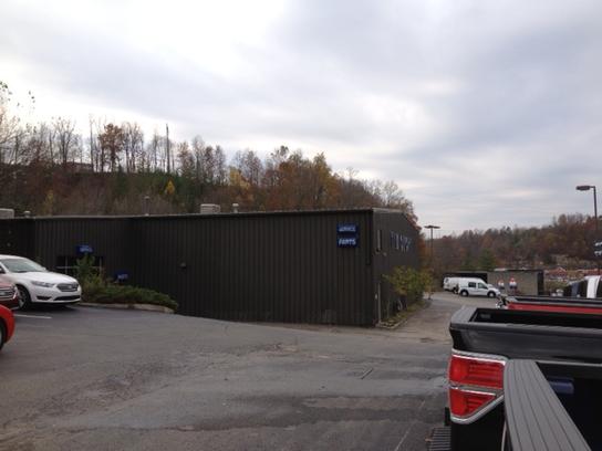 Tim Short Ford : Hazard, KY 41701 Car Dealership, and Auto Financing