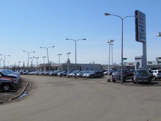 Aberdeen Chrysler Aberdeen Sd 57401 Car Dealership And