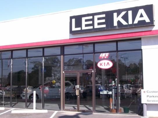 Lee KIA