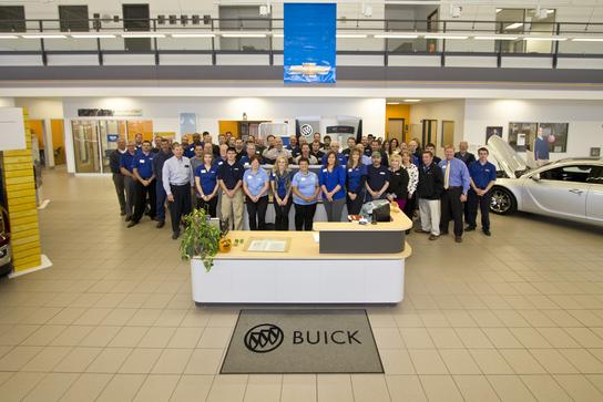 Lynch Gm Superstore Car Dealership In Burlington Wi 53105