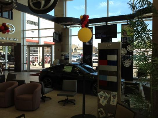 Oxmoor Toyota Service >> Oxmoor Toyota : Louisville, KY 40222 Car Dealership, and Auto Financing - Autotrader Oxmoor Toyota Service >> Oxmoor Toyota : Louisville, KY 40222 Car Dealership, and Auto Financing - Autotrader