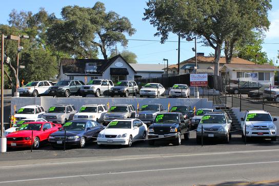 Three Bridges Auto Sales