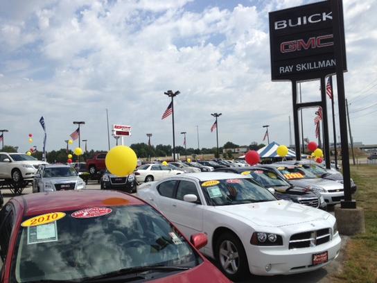 Ray Skillman Northeast Buick Gmc Indianapolis In 46219