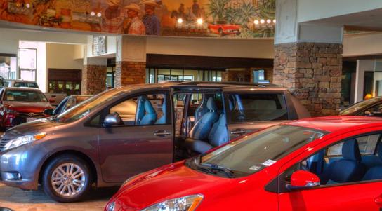 North Park Toyota of San Antonio : SAN ANTONIO, TX 78211-3563 Car