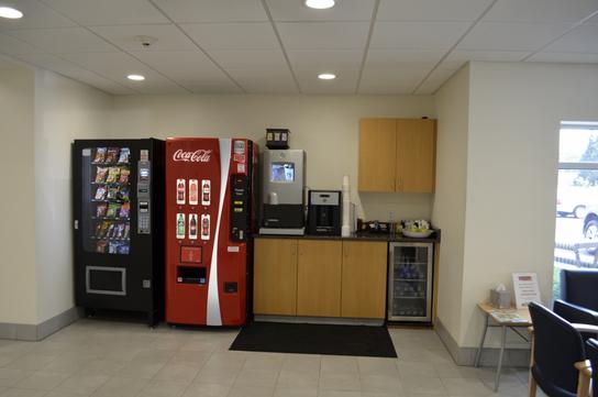 Tasca Ford Mazda Seekonk Ma 02771 Car Dealership And