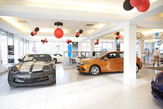 Bob Hook Chevrolet Louisville Ky 40218 Car Dealership