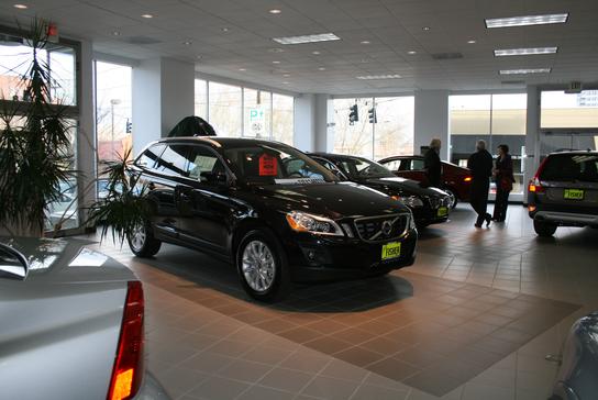 Jim Fisher Volvo Portland Or 97210 3520 Car Dealership