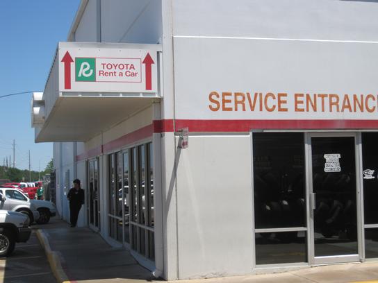 Joe Myers Toyota car dealership in Houston, TX 77065 ...