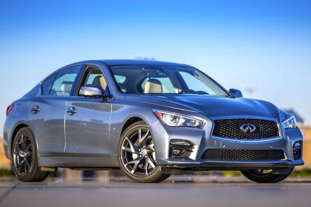 Infiniti q50 hybrid review