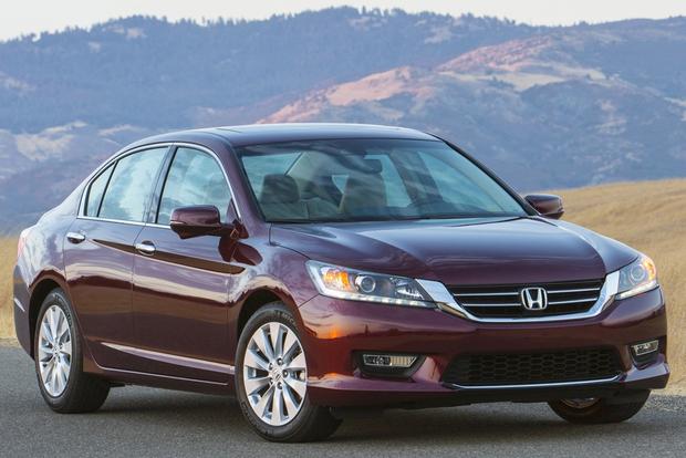 which is better honda accord or toyota camry #5
