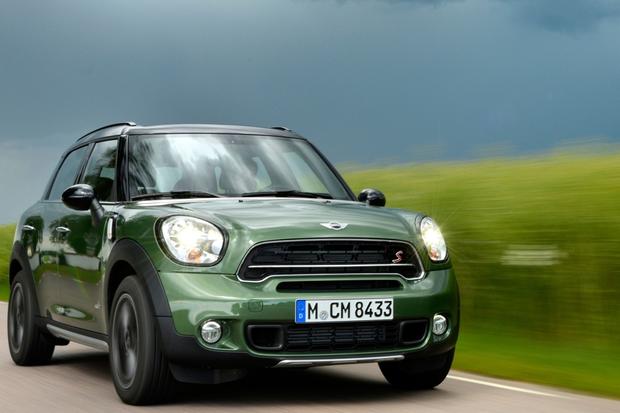 2016 MINI Countryman: New Car Review featured image large thumb0