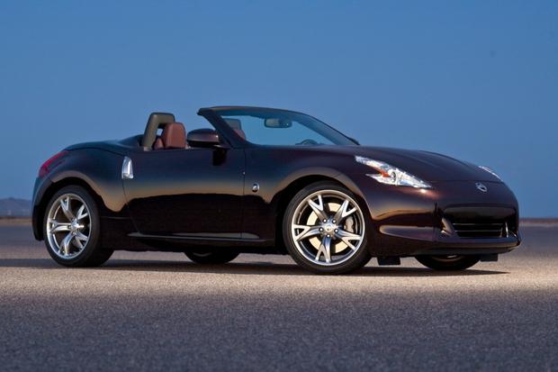 2013 Nissan 370z car and driver #3