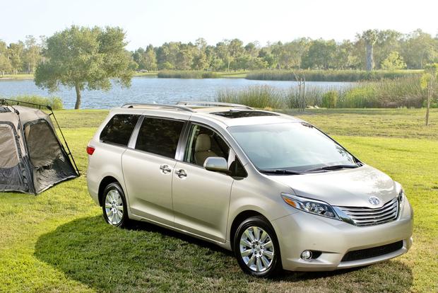 Car review toyota sienna