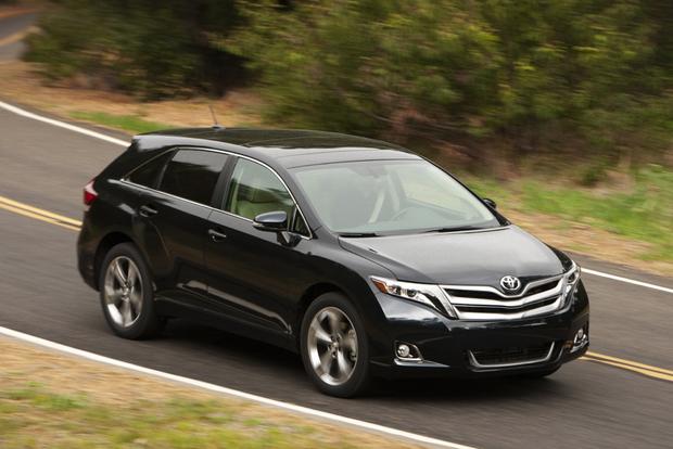 Toyota venza hybrid review