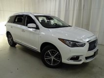 Used 2019 INFINITI QX60 Luxe w/ Essential Package