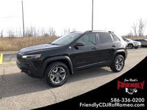 Used 2019 Jeep Cherokee Trailhawk w/ Cold Weather Group