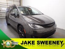 Used 2019 Chrysler Pacifica Touring-L Plus w/ S Appearance Package
