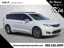 Used 2017 Chrysler Pacifica Limited