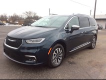 Used 2021 Chrysler Pacifica Limited