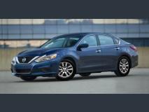 Used 2018 Nissan Altima 2.5 SV w/ 2.5 SV Technology Package