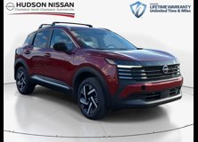 2017 Peugeot 3008: Minivan turns SUV - Kelley Blue Book