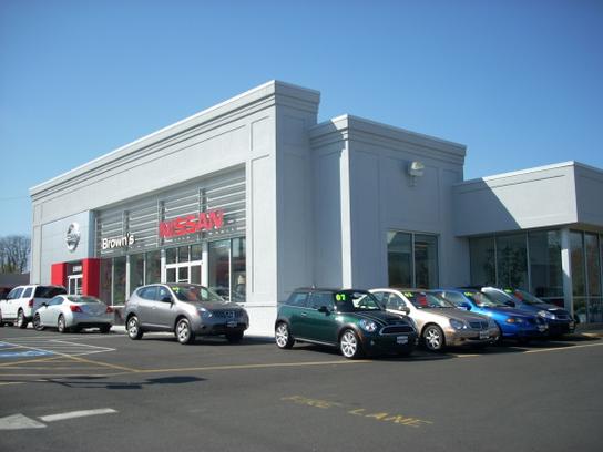 Brown's Fairfax Nissan car dealership in FAIRFAX, VA 22030 | Kelly Blue