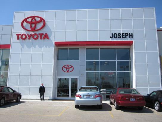 Joseph Toyota Of Cincinnati Cincinnati Oh 45251 Car