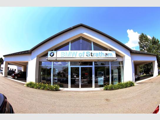 BMW of Stratham car dealership in Stratham, NH 03885