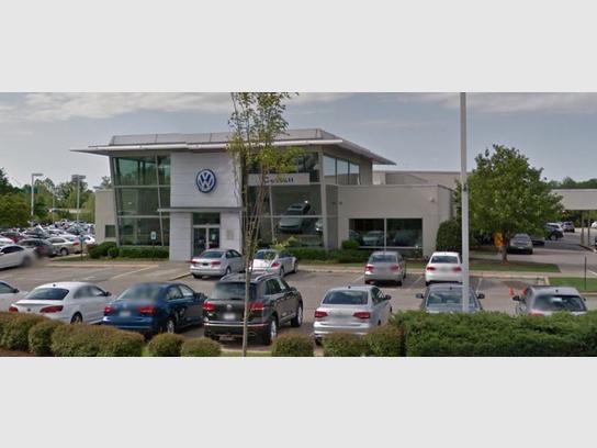 Gossett Volkswagen of Germantown car dealership in Memphis