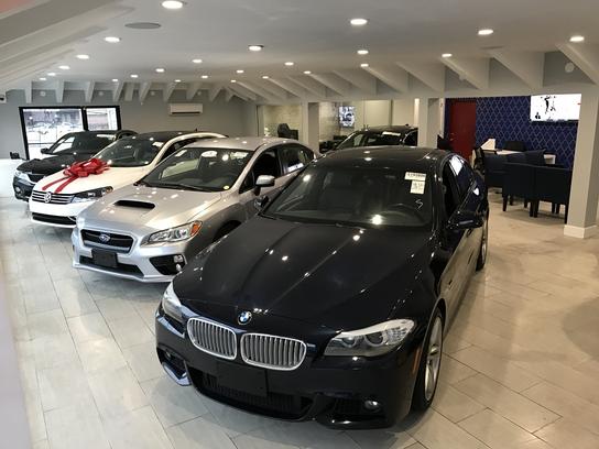 Certified Luxury Motors Great Neck Ny 11021 Car Dealership And Auto Financing Autotrader