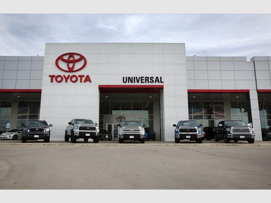 Universal Toyota : San Antonio , TX 78233 Car Dealership ...