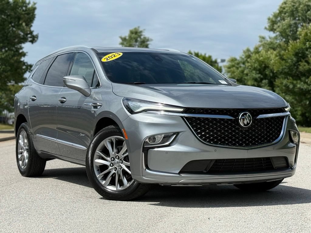Used 2023 Buick Enclave Avenir w/ Trailering Package, 5000 lbs.
