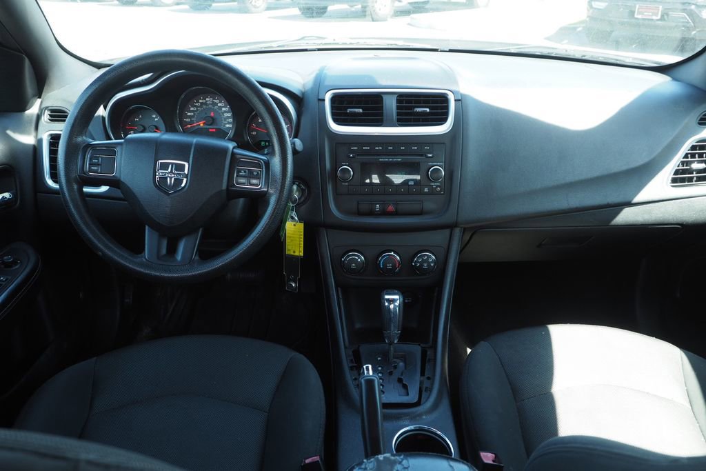 2013 Dodge Avenger SE