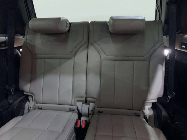 2017 Land Rover Discovery HSE