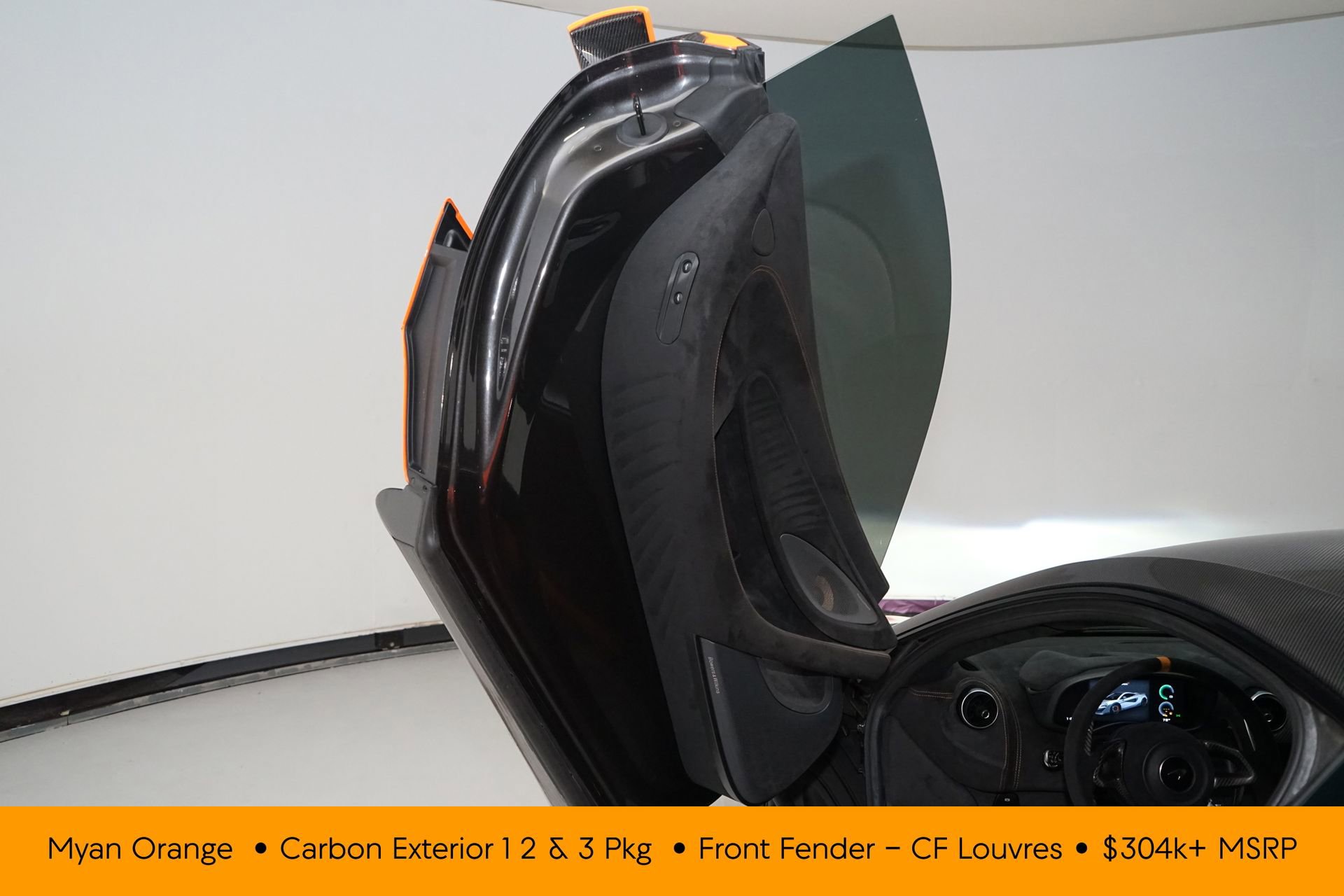 Used 2019 McLaren 600LT photo 18