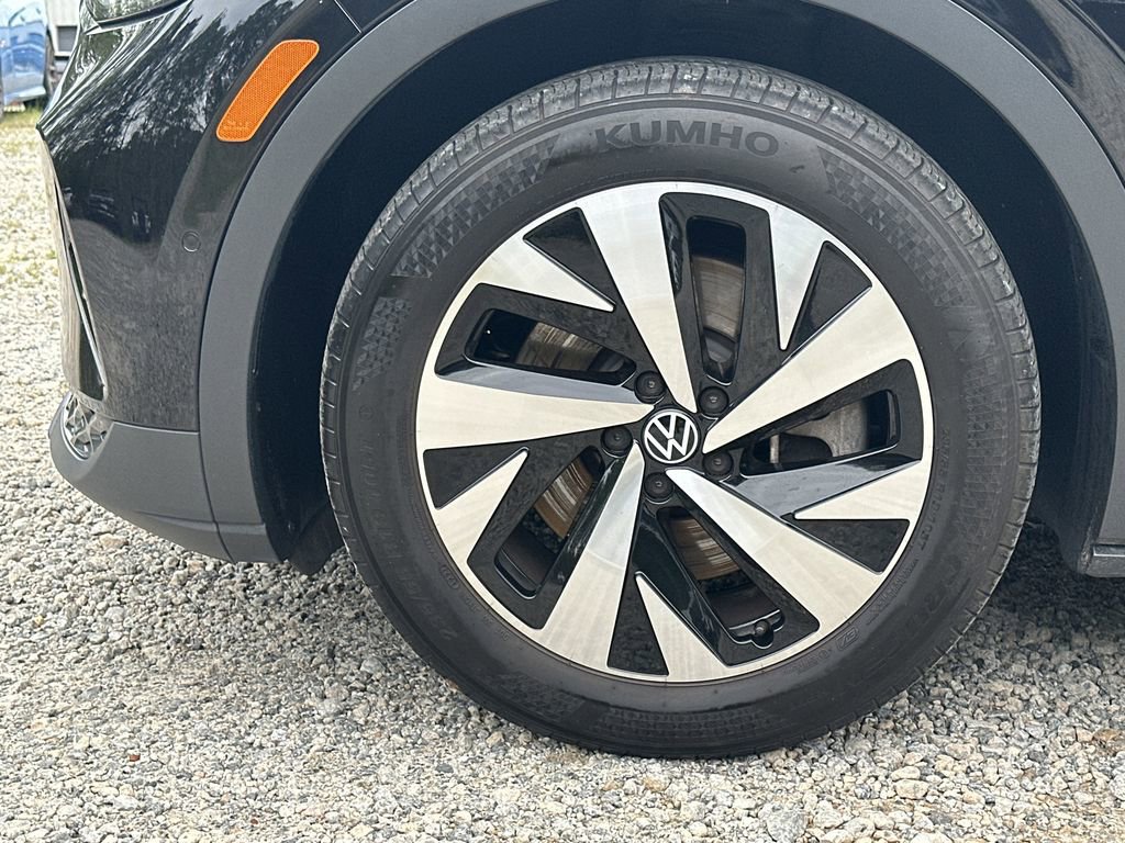 2023 Volkswagen ID.4 Pro