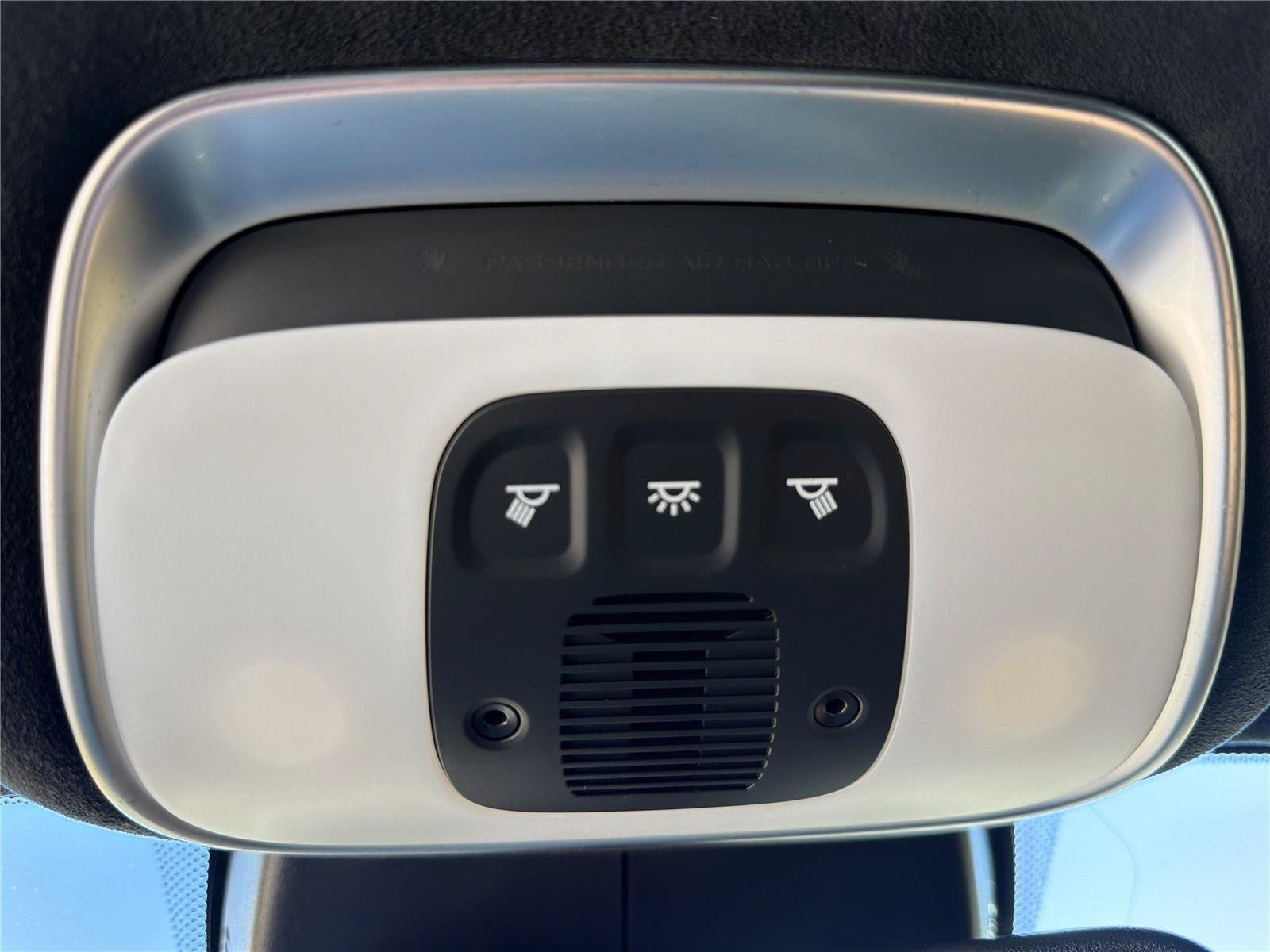 Used 2019 McLaren 720S photo 24