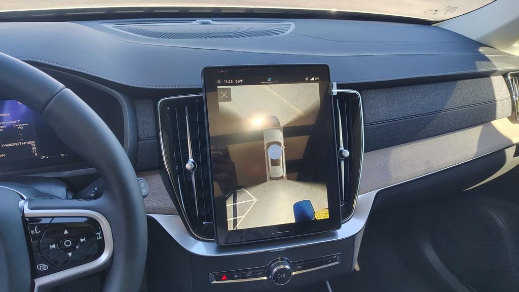 2026 Volvo Xc90 B6 Plus