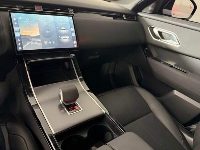 2024 Land Rover Range Rover Velar Dynamic SE