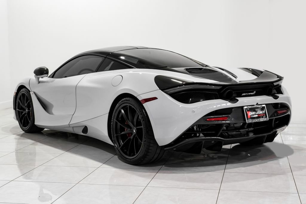 Used 2020 McLaren 720S Performance photo 9